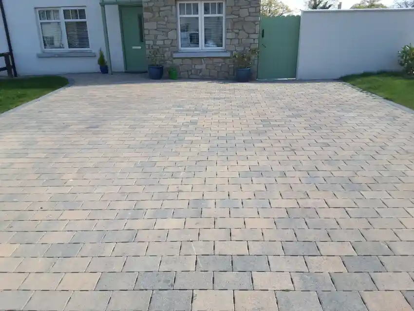 Driveway Paving Costs: How much does it cost to pave a driveway in Dublin?